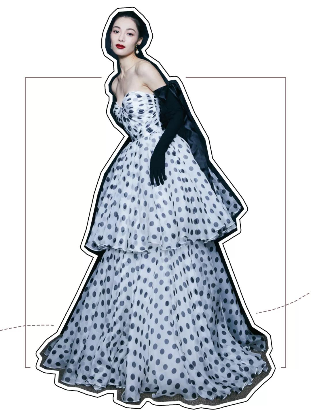 春夏新款王炸爆款提花面料,春夏必入的牛仔裙