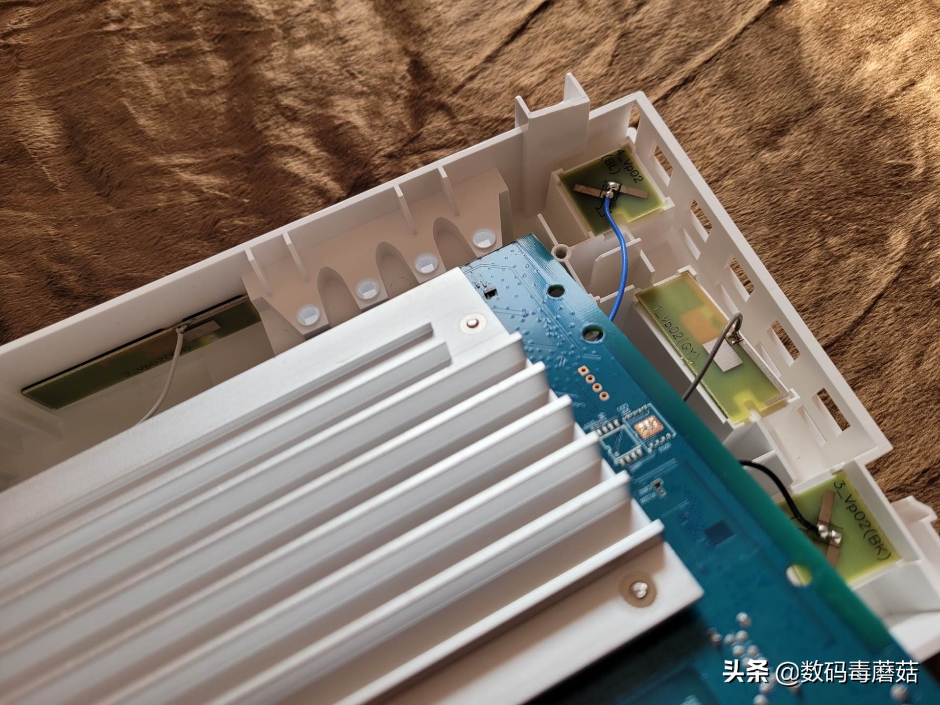 linksyse9450对比mx4200,linksyse9450三核和四核区别