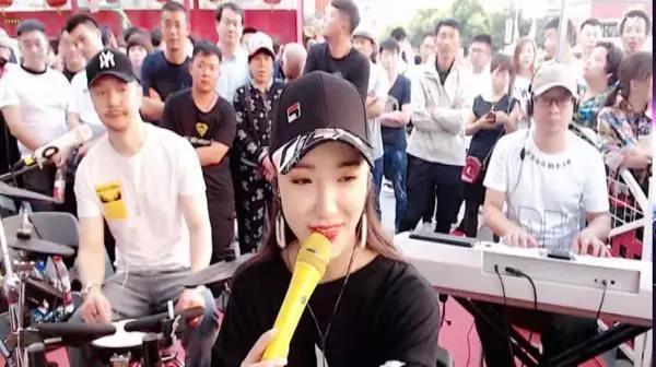 赵本山徒弟抖音直播,赵本山徒弟抖音