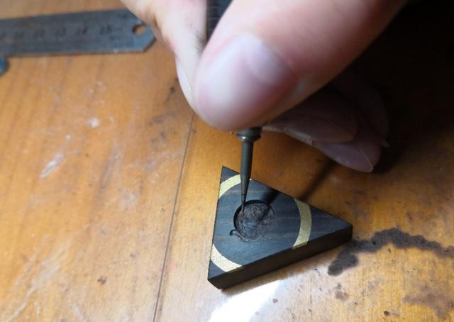 手工制作木质月牙吊坠,手工菱形吊坠的制作方法