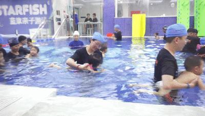 徐州高端亲子游泳，唯一入驻水立方，饮用水标准，国家级教练坐镇