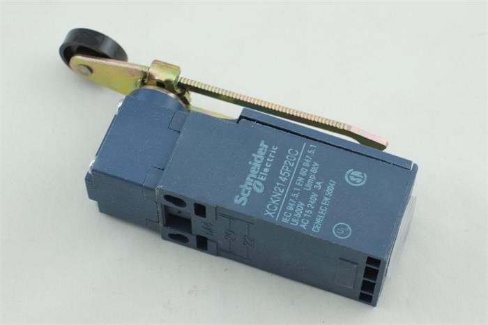 plc控制柜电气元件,plc的输入和输出的正确接线图片