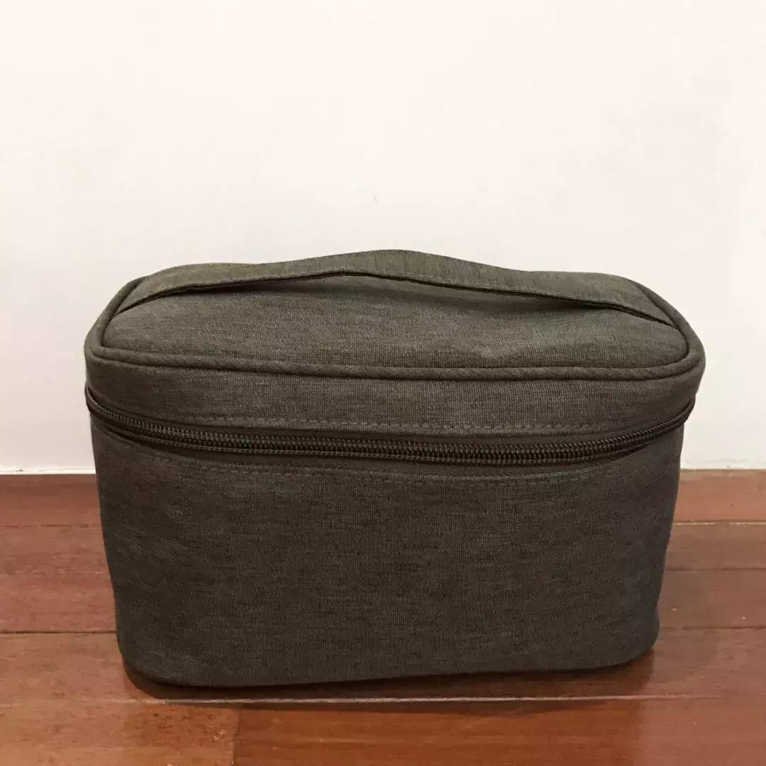 突击检查包里都装什么,突击检查化妆品包包