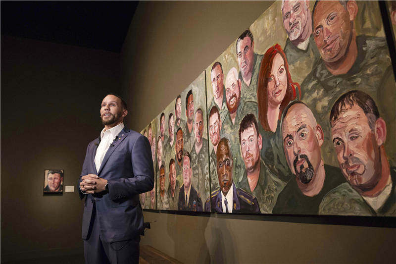 心理咨询这件事与我们的文化格格不入，但并不妨碍我们利用它探寻该如何活出“自己”