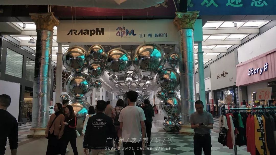 韩国东大门档口服装批发市场图片,韩国东大门服装批发有几个大楼