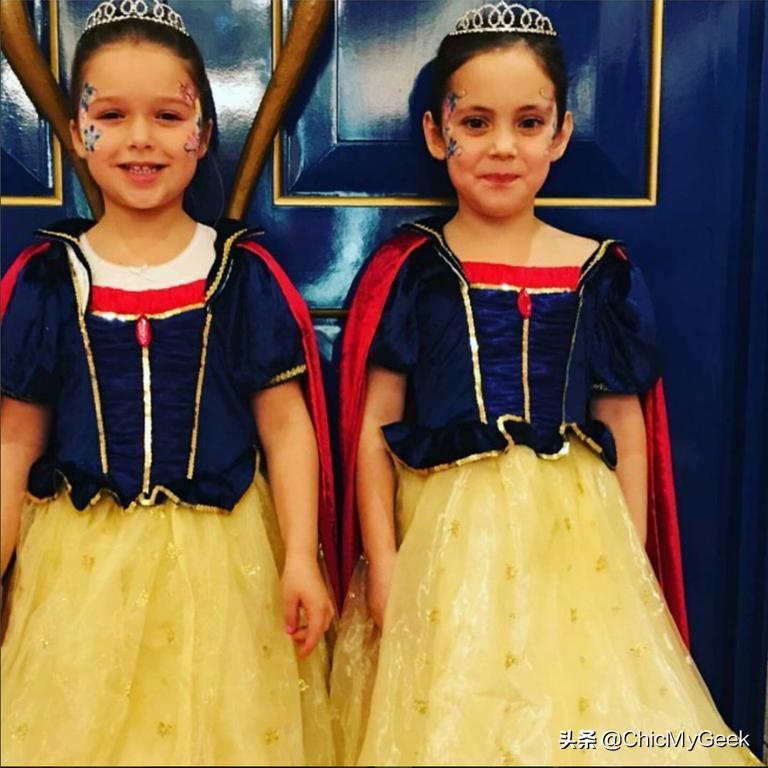 哈珀塞文贝克汉姆妈妈的时尚单品 (贝克汉姆大女儿穿衣风格)