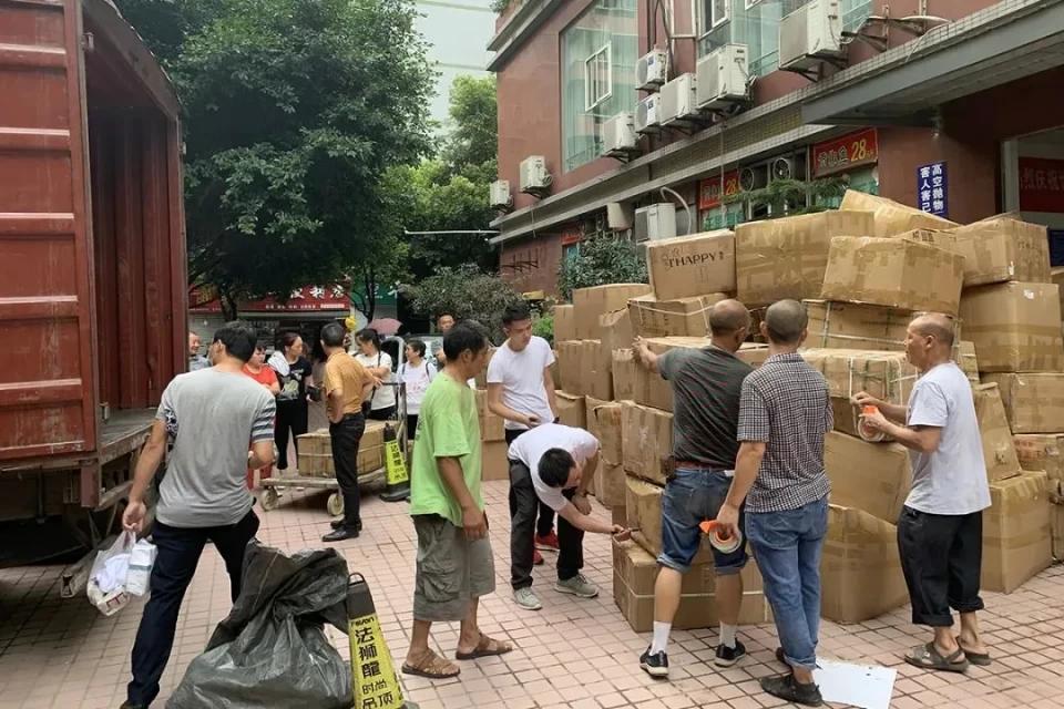 卖假鞋获利50万判多久,卖假鞋获利1万元咋办