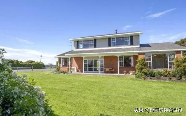 新西兰25万纽币的房子,新西兰七十万纽币的房子值多少钱
