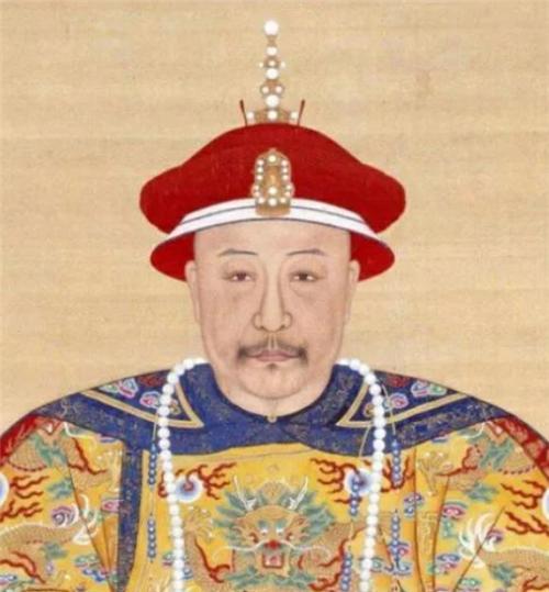 清朝皇帝图片努尔哈赤画像,从努尔哈赤到溥仪清朝土地的变化