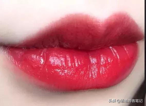 涂mac口红的女孩,涂mac小辣椒的美女