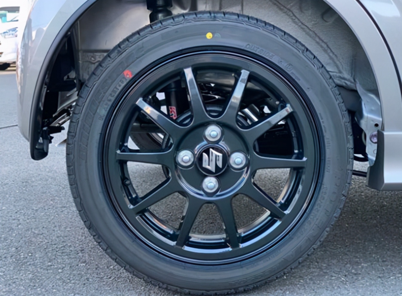 铃木小钢炮图片,铃木小钢炮最新款