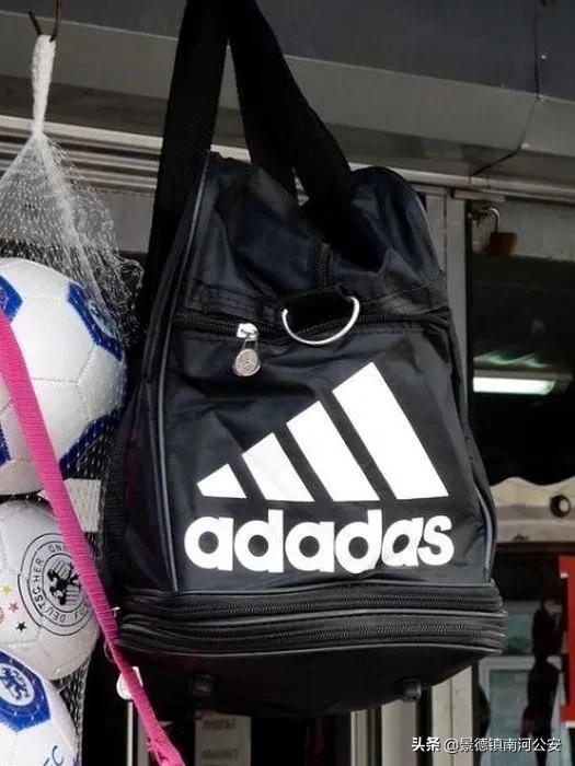 高价抢到口罩,结果打开一看愣了,还有这些似曾相识的东西你见过吗?