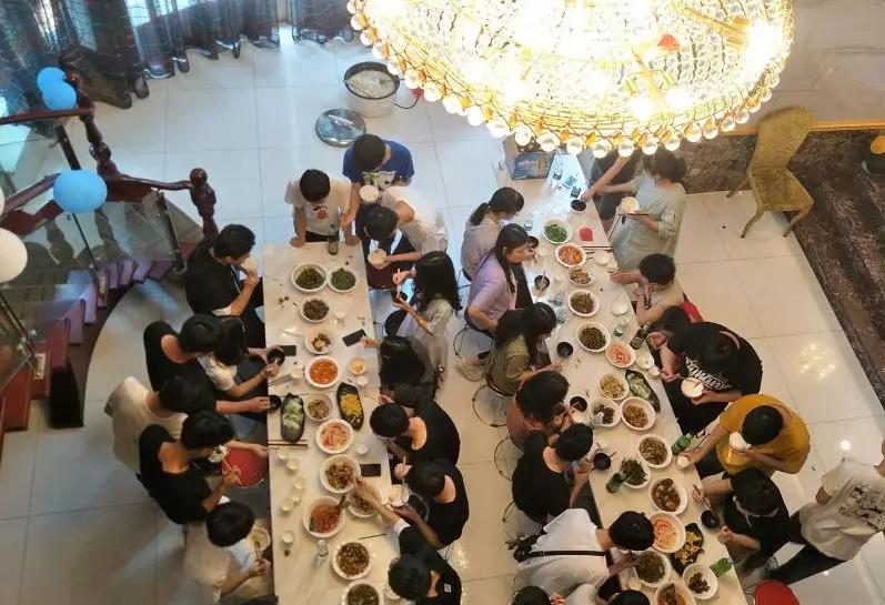 长沙一度软件学院：T266班级活动轰趴心语