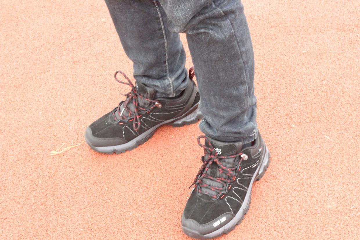 徒步选择什么样的鞋,公认脚感最好的10双登山徒步鞋