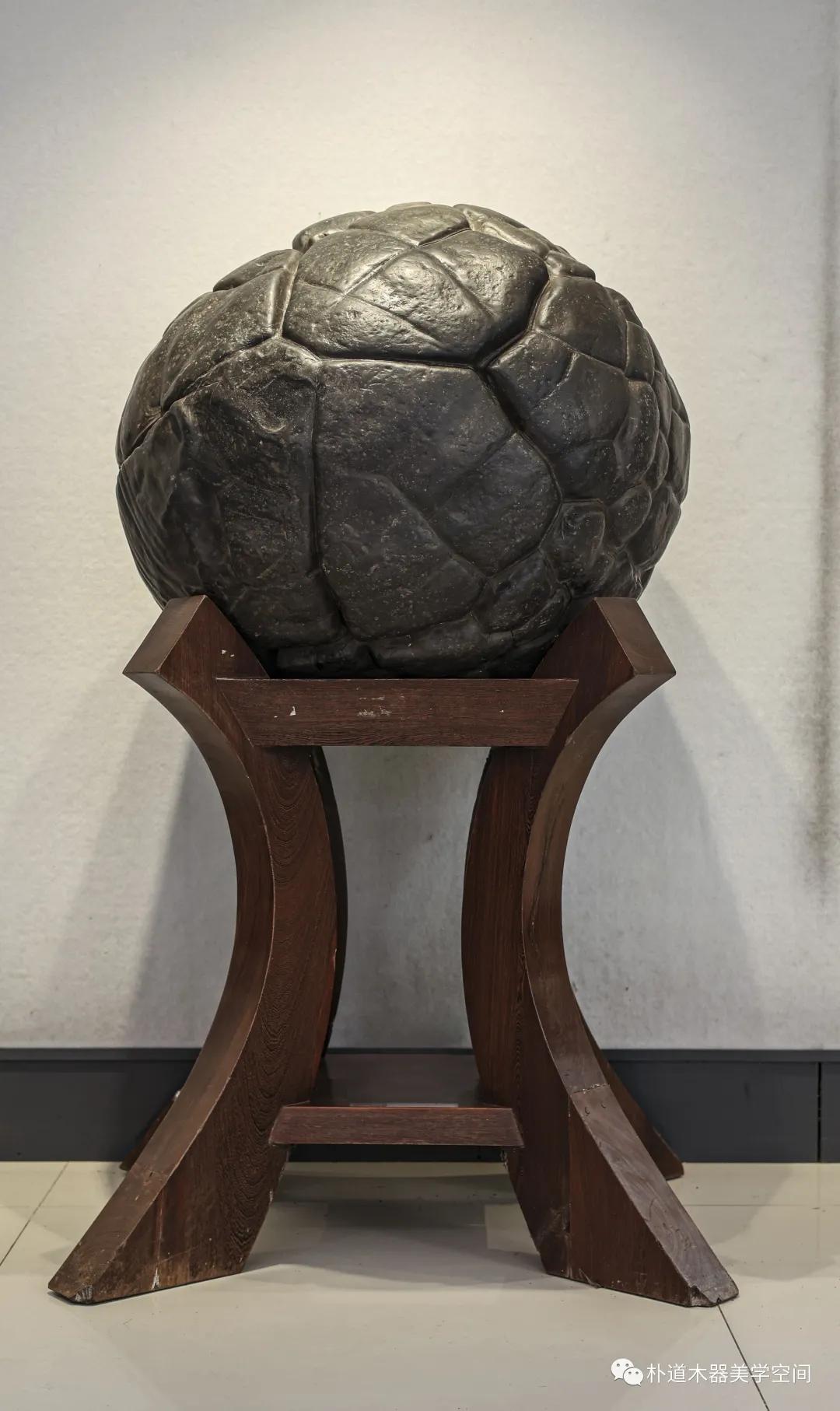 石小乾坤大,石小乾坤大天然灵气多出处