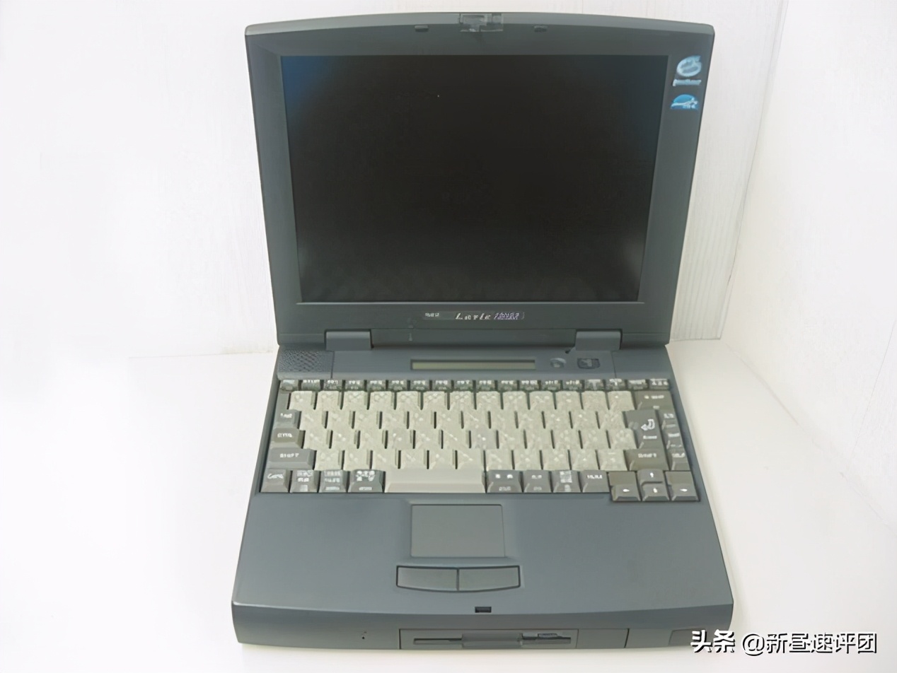 pc97和win98哪个好,日本pc98