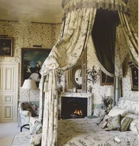 床幔一整套,床帘一体式布置