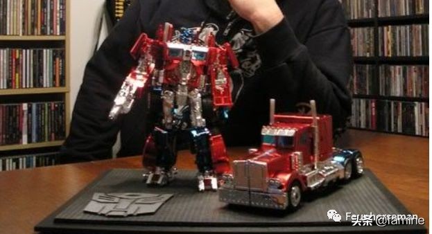 optimusmaximus变形金刚,optimus变形金刚