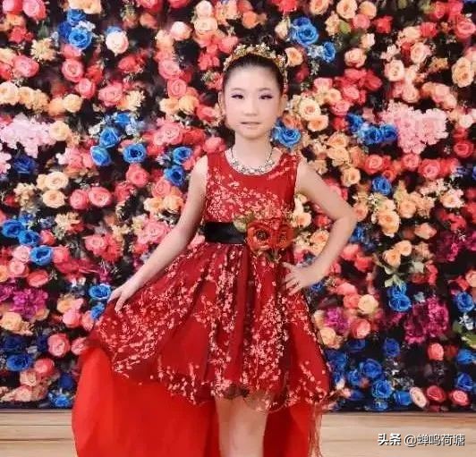 来自全国各地的优秀小主播隔空合诵《我是湖北人》