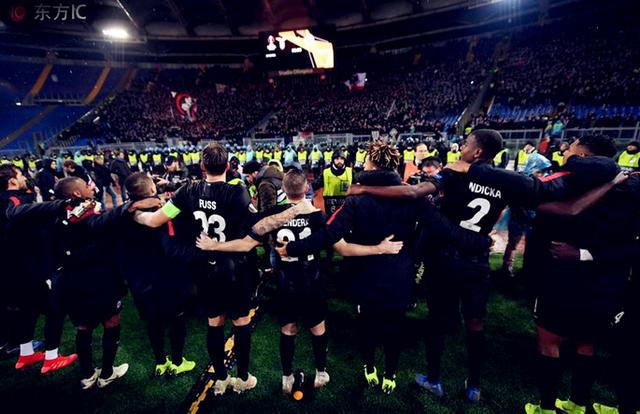 德甲联赛法兰克福取胜,法兰克福捍卫德甲荣耀欧联冠军