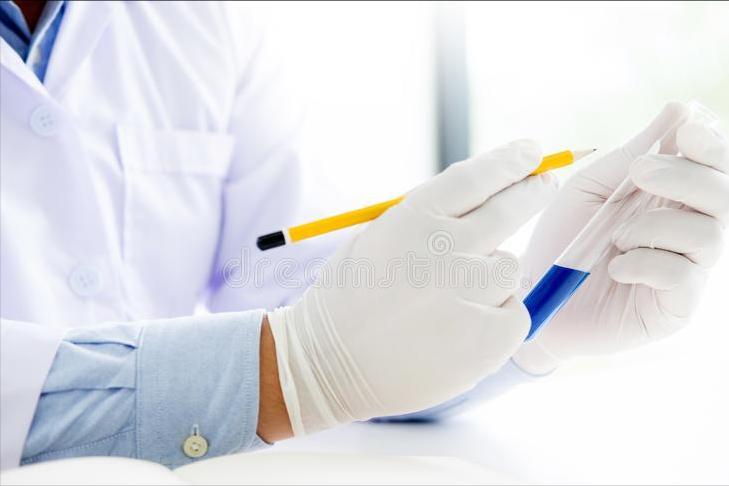 肛门有个东西脱出是痔疮还是疣体,肛门脱出来的疙瘩是痔疮还是肠癌