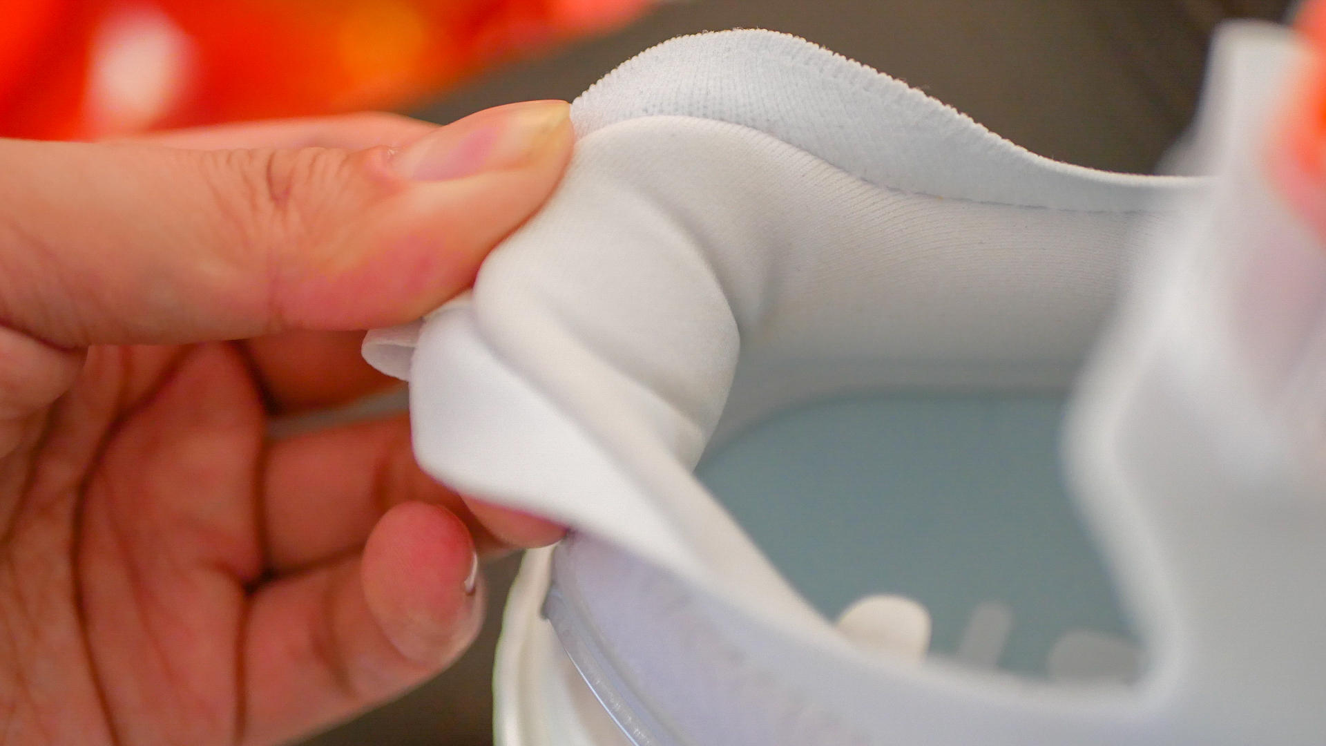 闃胯开杈炬柉璺戦瀷boost2020鍏ㄩ粦,闃胯开杈炬柉ultraboost璺戦瀷