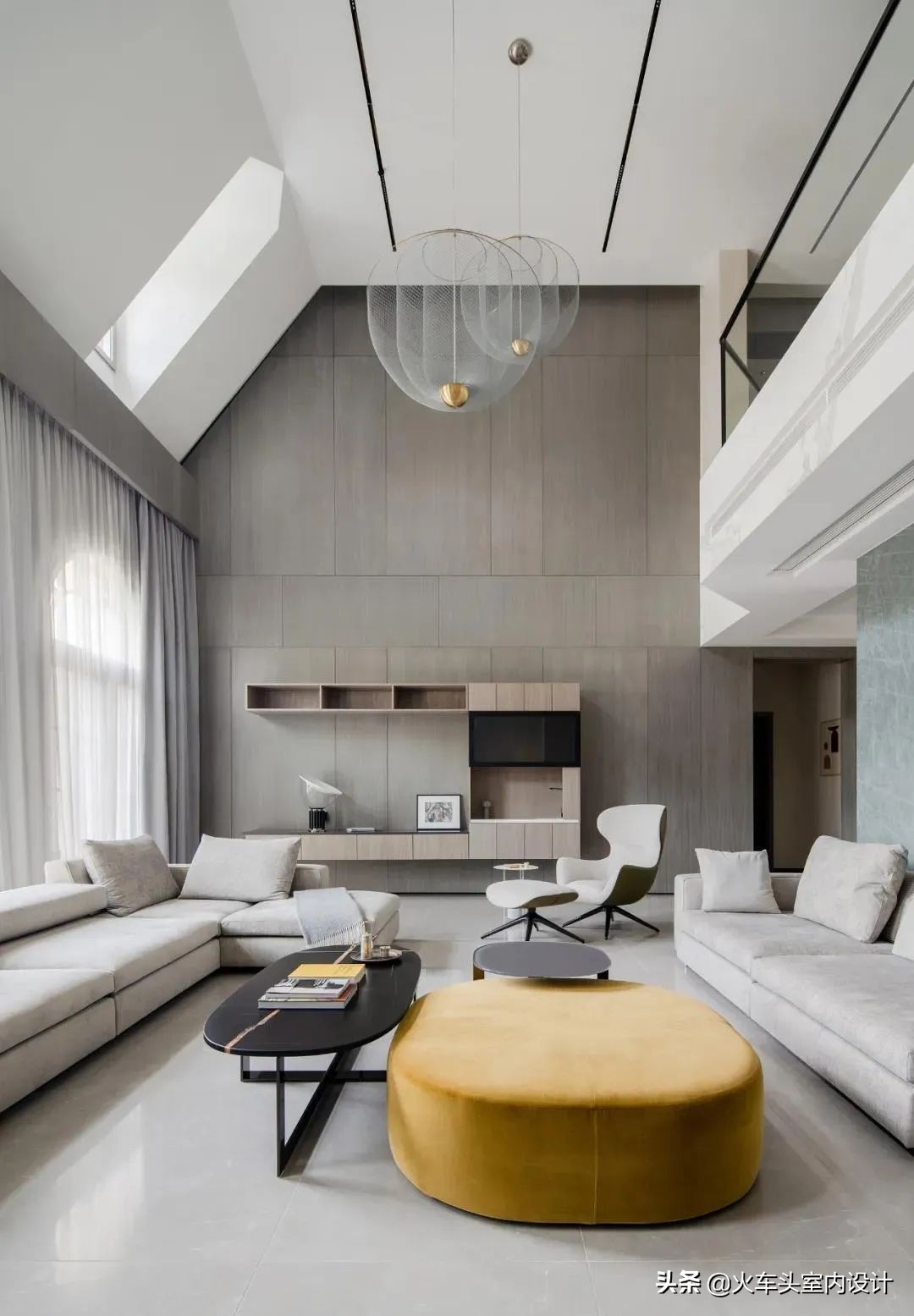 80款挑空客厅设计,大宅就该有这气势