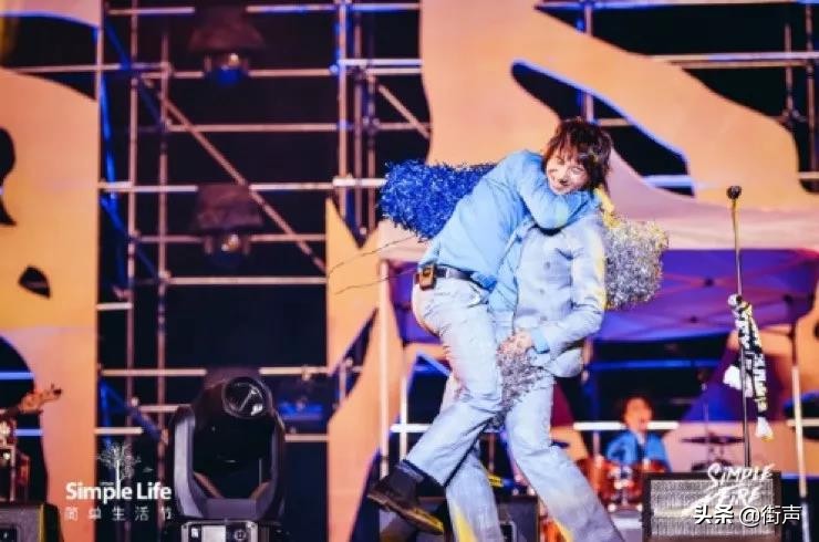 米未：当摇滚进入网综，《奇葩说》的爆款还能延续到乐队身上吗？