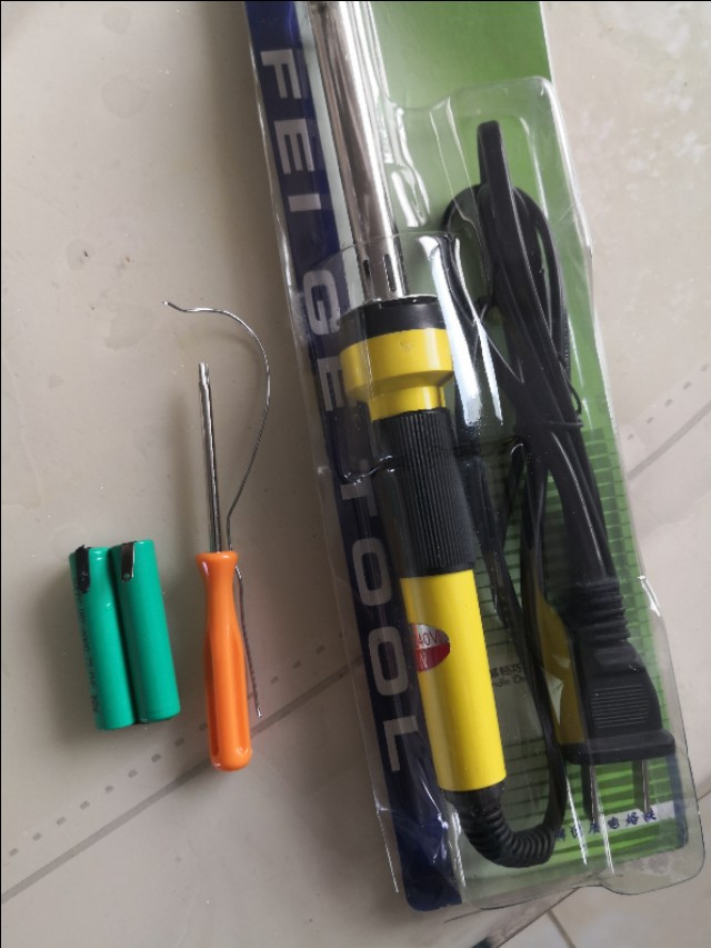 飞利浦剃须刀s5000系列怎么样拆卸,飞利浦电动剃须刀s5000型充不上电