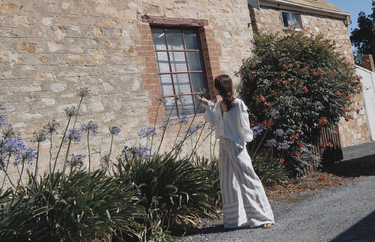 陈赫前妻许婧晒旅行照,陈赫许婧恩爱