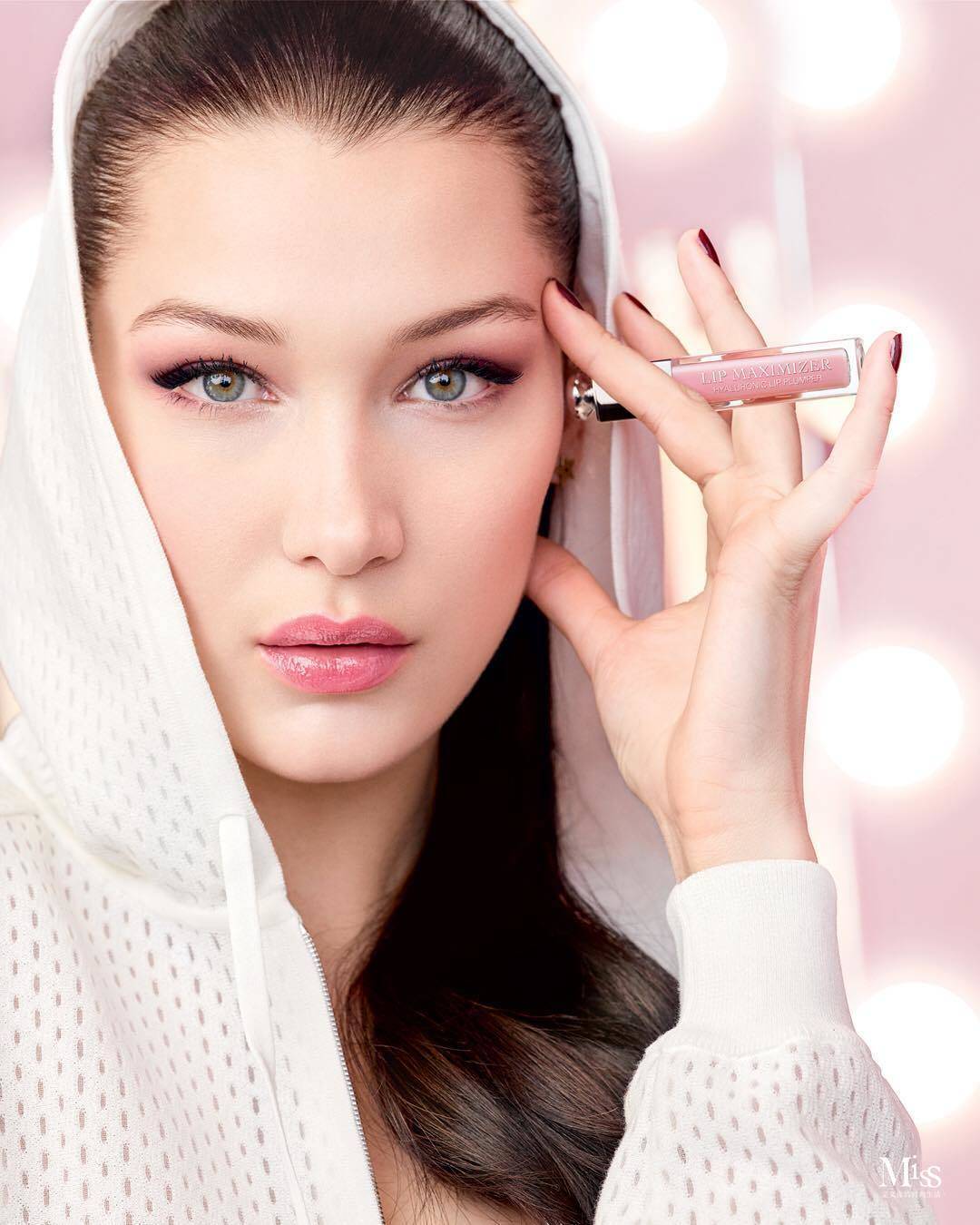 素颜也能涂的爆款口红,素颜都能用的口红