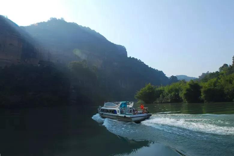 广东人少景美的小众旅行地,周末去哪里玩十大必去景点