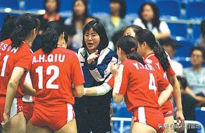 中国女排历任主教练任期及位置，王宝泉仅159天，郎平执教十年