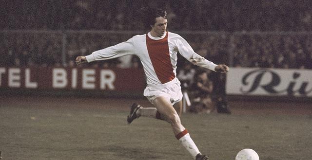 足球教父克鲁伊夫纪录片,足球巨匠克鲁伊夫