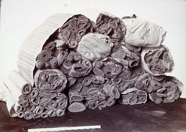 1908年的敦煌莫高窟极大视觉震撼,莫高窟保存最完好的洞窟