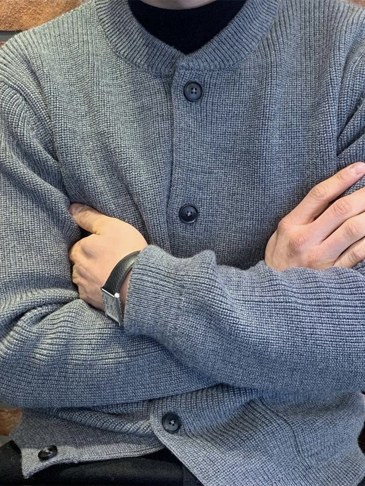 羊绒衫浅兰色,羊绒衫价格为什么差异这么大