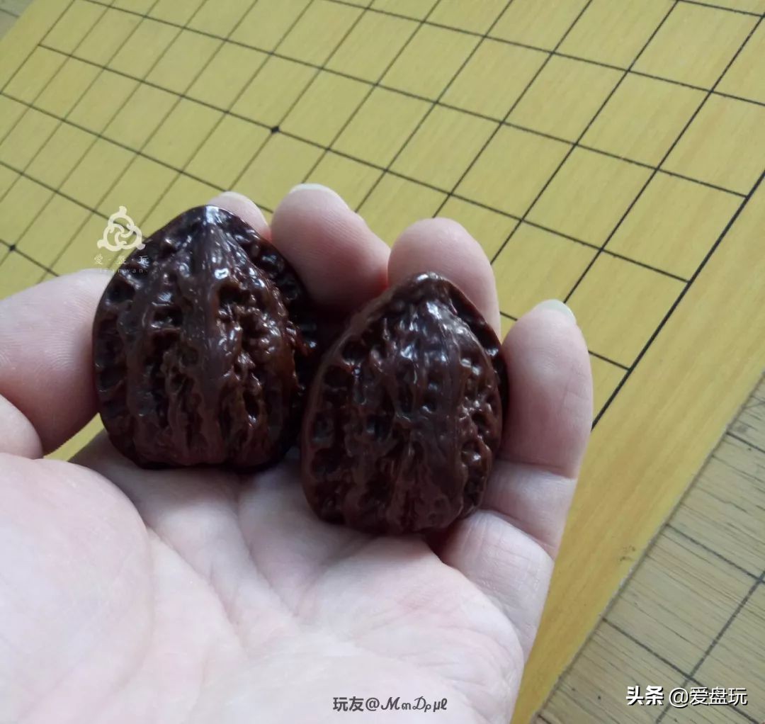 红玛瑙核桃包浆,超红核桃玛瑙包浆