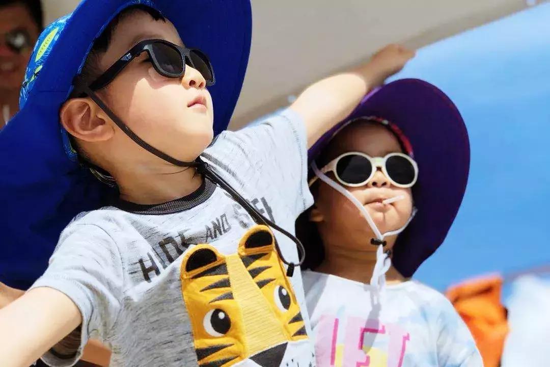 普吉岛雨天游玩攻略视频,普吉岛旅游帆船3天2晚