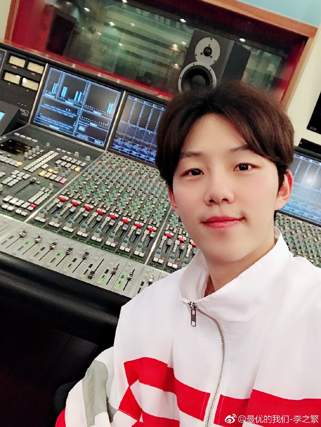 鏄撶儕鍗冪幒鐜嬭仾,鏄撶儕鍗冪幒鍜岀帇鎬濊仾鍚堢収