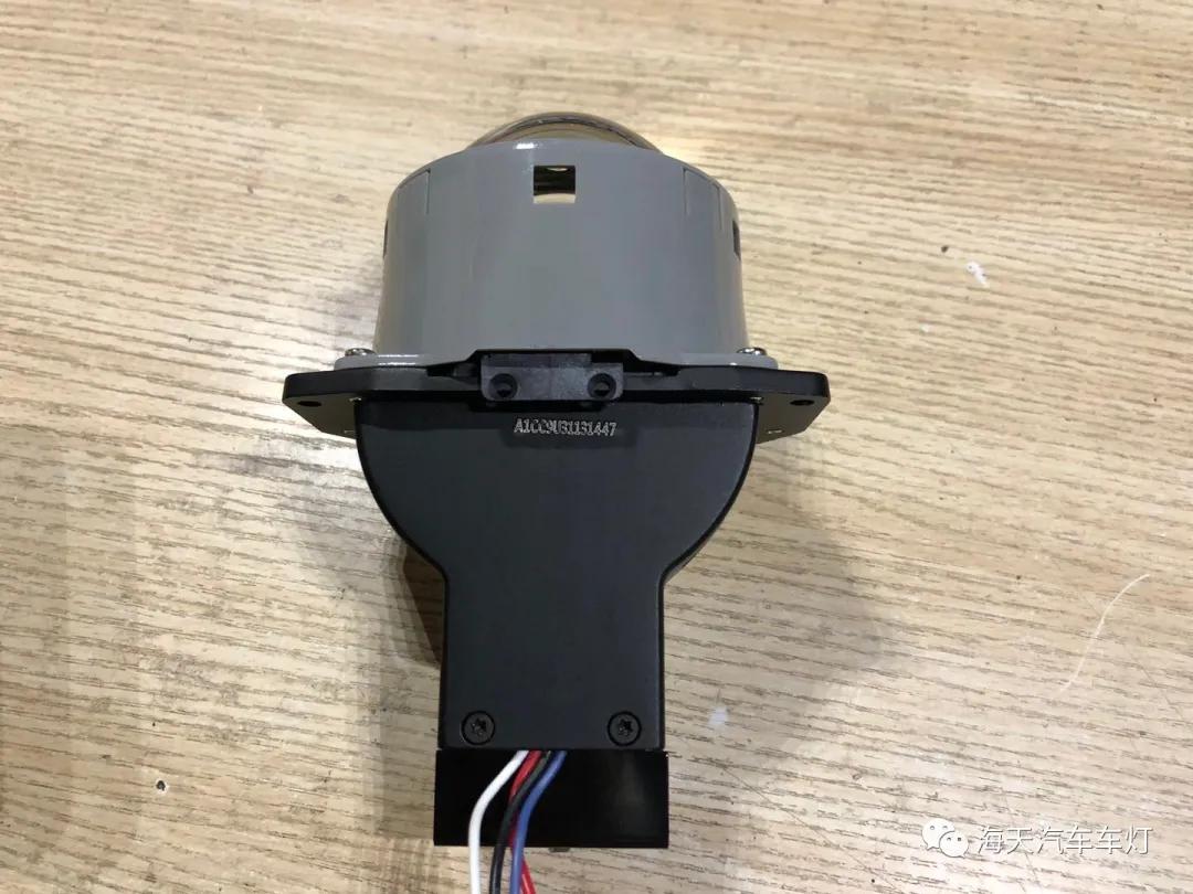 aes双光透镜大灯靠谱吗,aes荣耀激光透镜