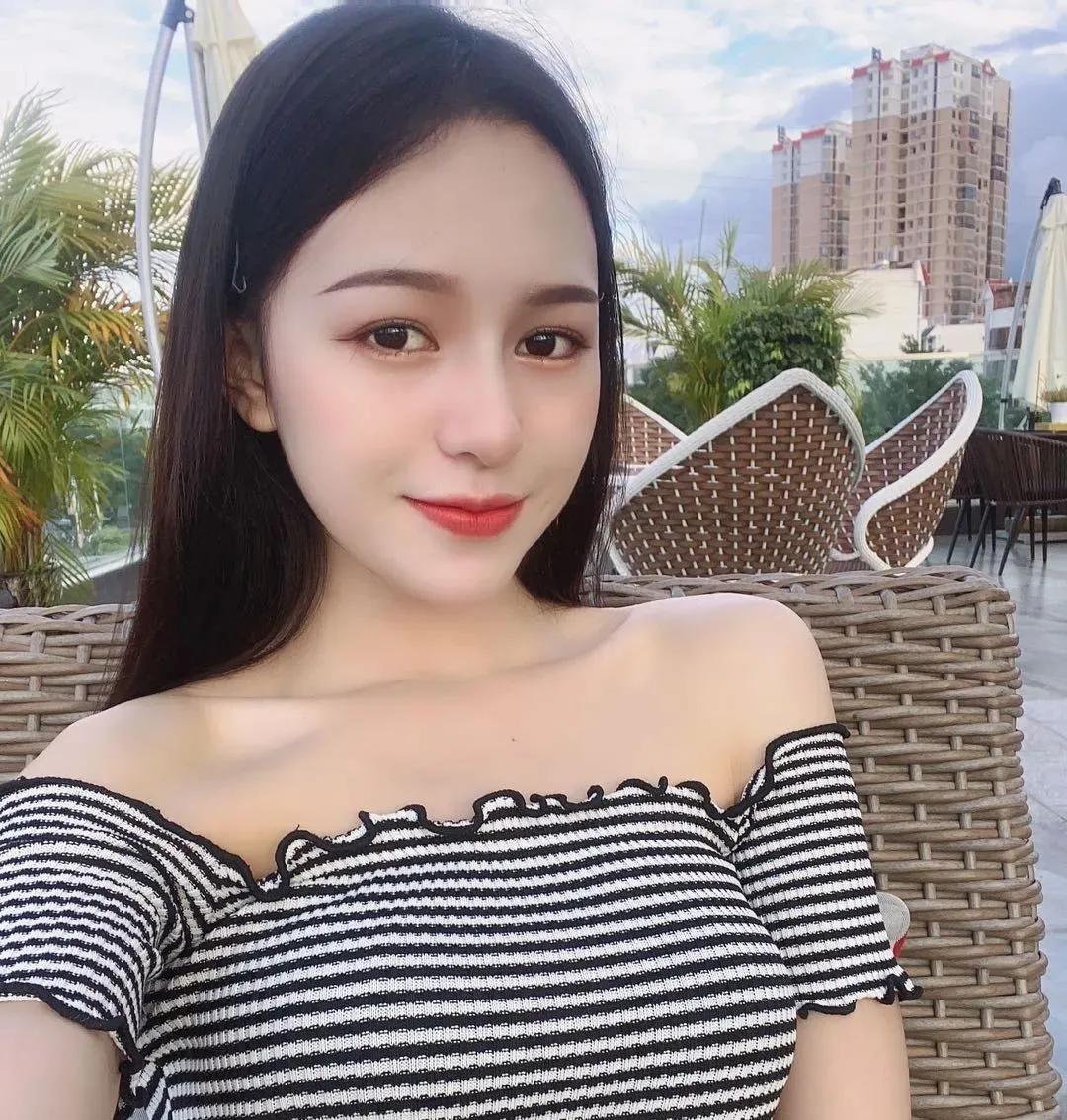 缅甸妹子创业视频,缅甸妹子跨国摆地摊