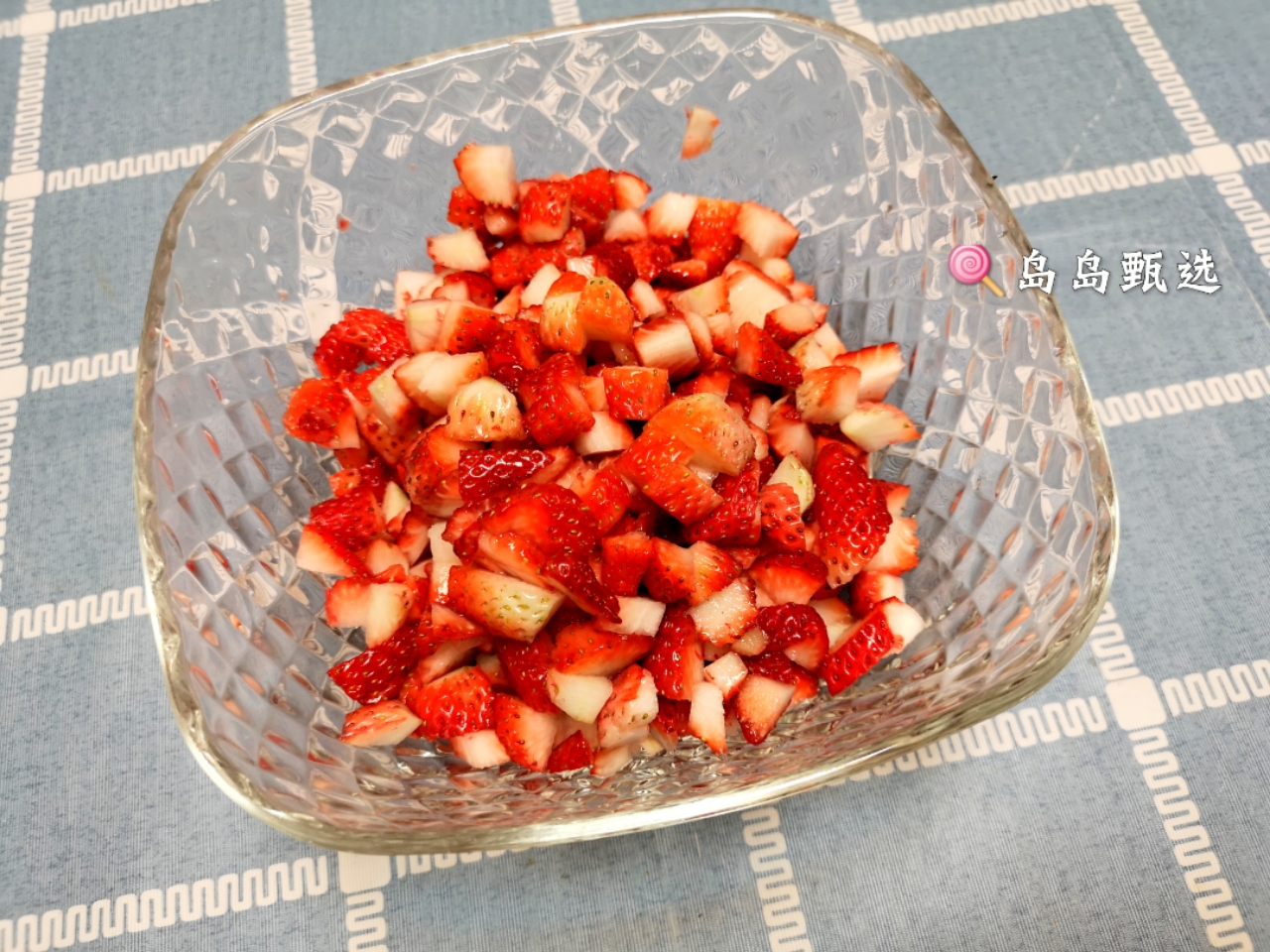 教你在家轻松自制草莓酱不用锅,不放糖的草莓酱制作