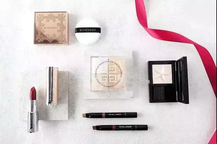 最适合送的圣诞礼物,女生最想要的是什么新年礼物