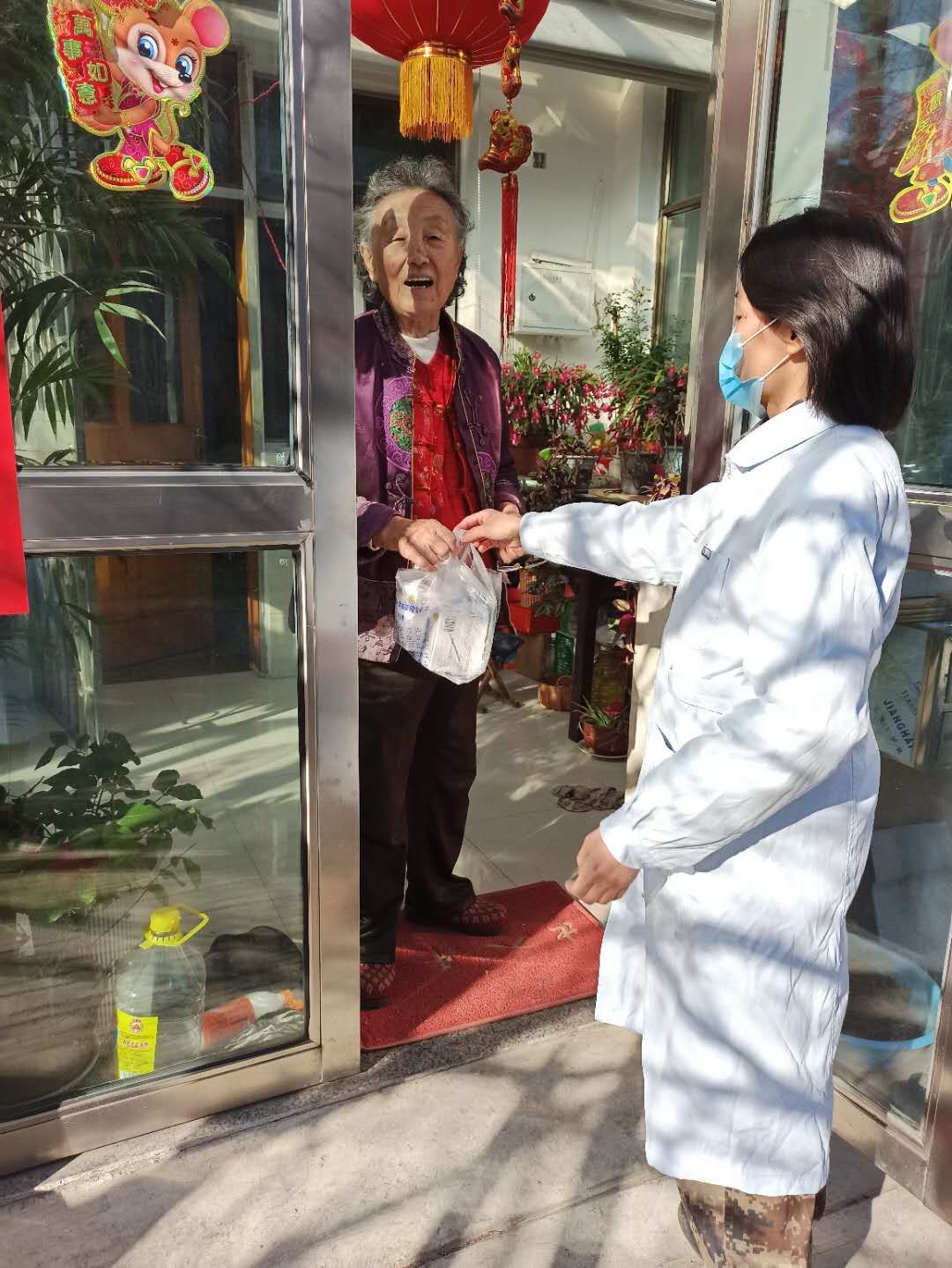 你维和我战“疫”，携手奋进军旅路