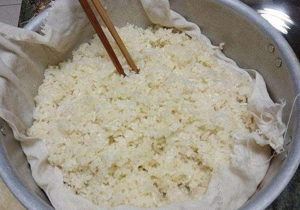 酿糯米酒没一点甜什么原因,怎样做糯米酒才能出汁水多