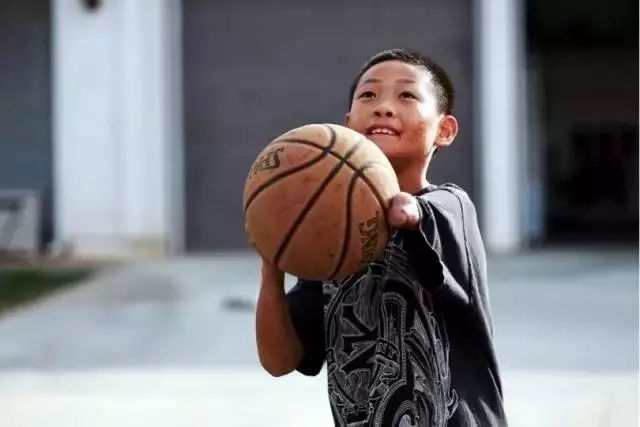 贝天牧简介,贝天牧的故事全集