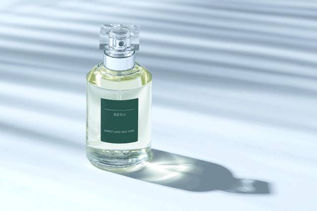 桂花味道的香水最好的,桂花味浓一点的香水