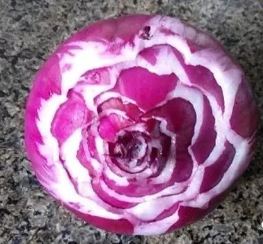 小孩被喂得胃破裂,宝宝吃撑了死亡急救