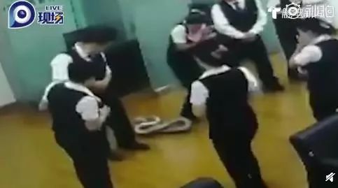 10.14日|新早读来了!代购好日子要结束了?帮亲友带礼物或被征税