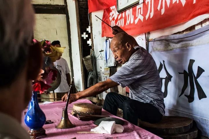 李英杰“共饮长江水”摄影工作坊第二季火热招募中